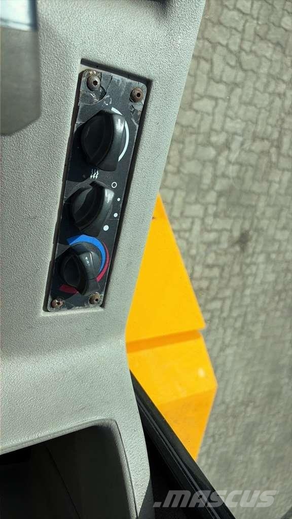 JCB 436B Radlader