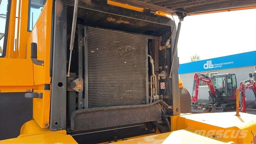 JCB 436B Tekerlekli yükleyiciler