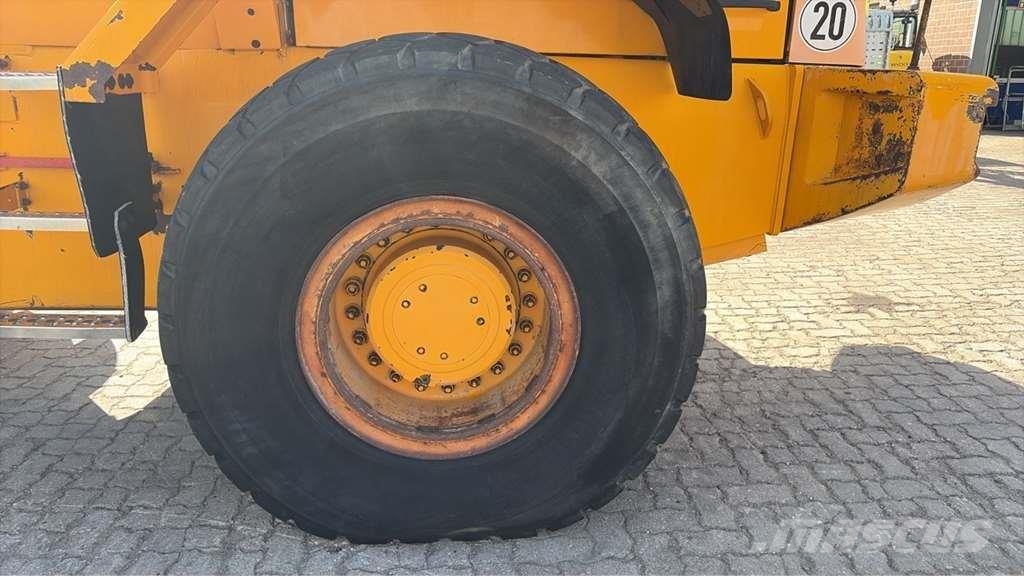 JCB 436B Wielladers