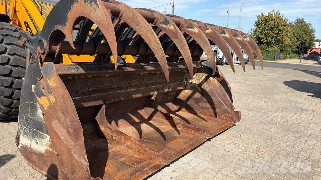 JCB 436B Radlader