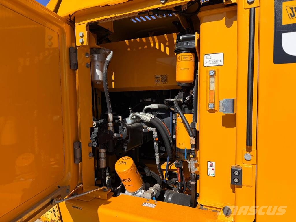 JCB 131 XLC Excavadoras sobre orugas