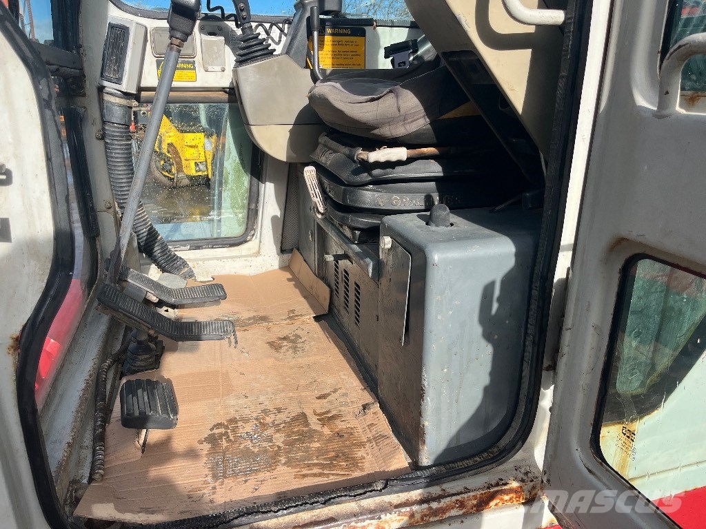 Takeuchi TB 145 Minikoparki