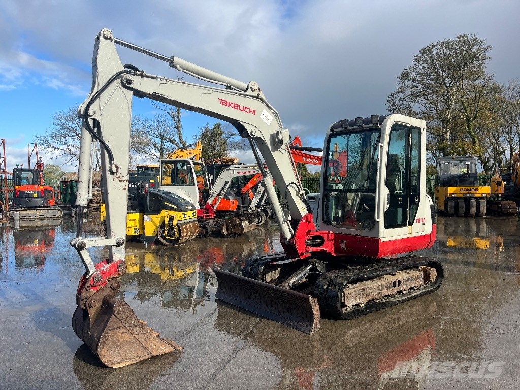 Takeuchi TB 145 Minikoparki
