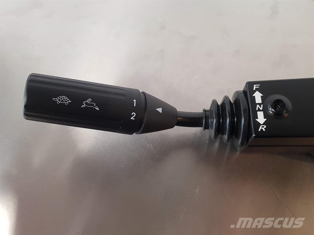 Volvo L40B/L45B - ZM2804704 - Steer col switch Ηλεκτρονικά