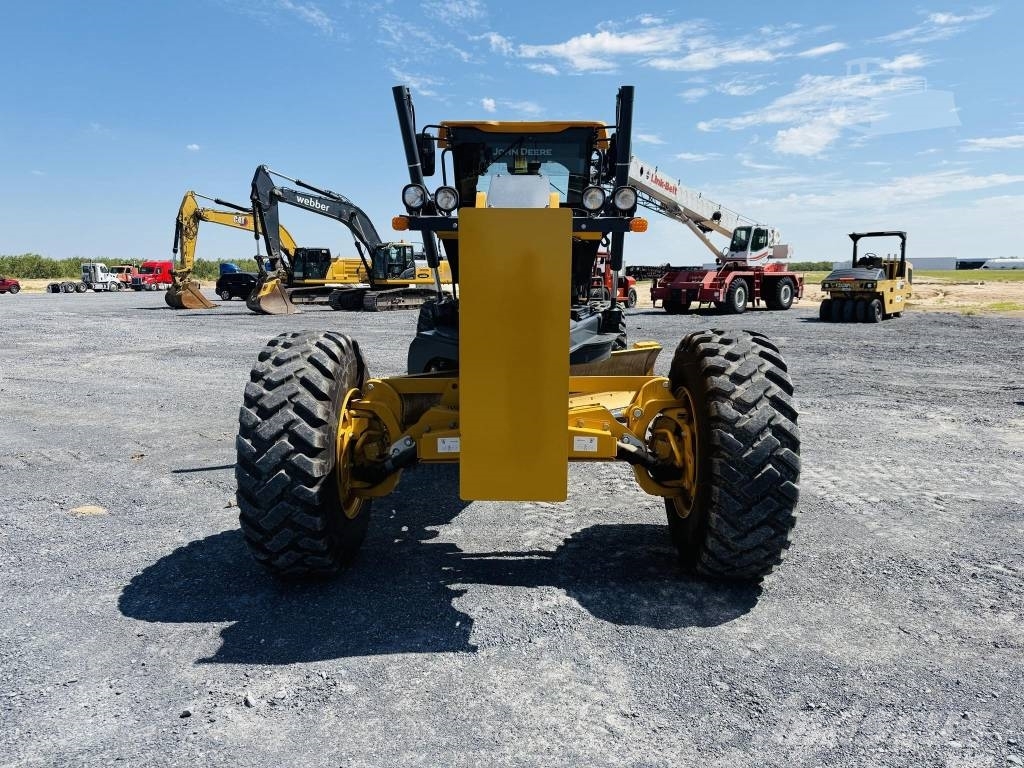 DEERE 672G Grejderi