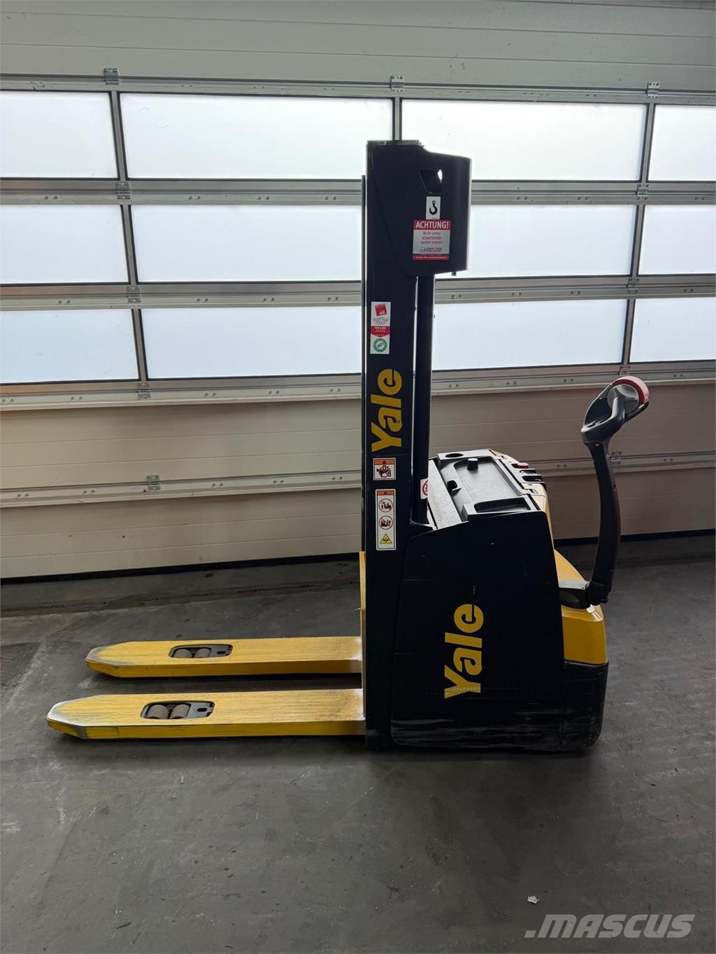 Yale MS12 Gerbeurs Automoteurs