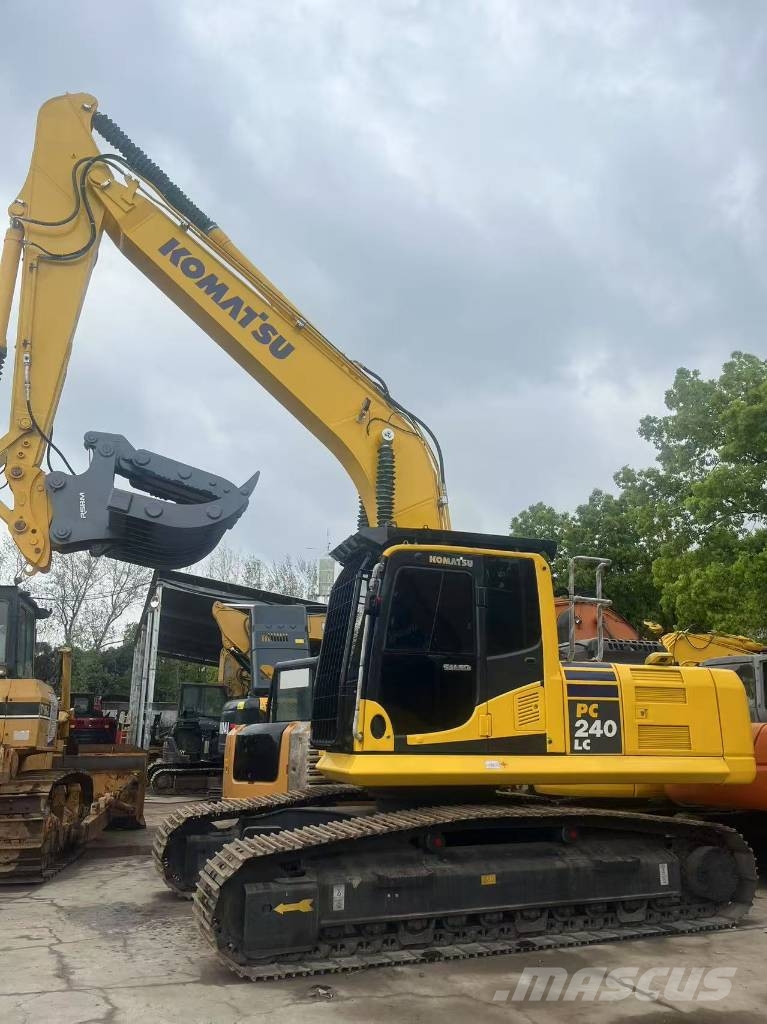 Komatsu PC 240 LC Raupenbagger
