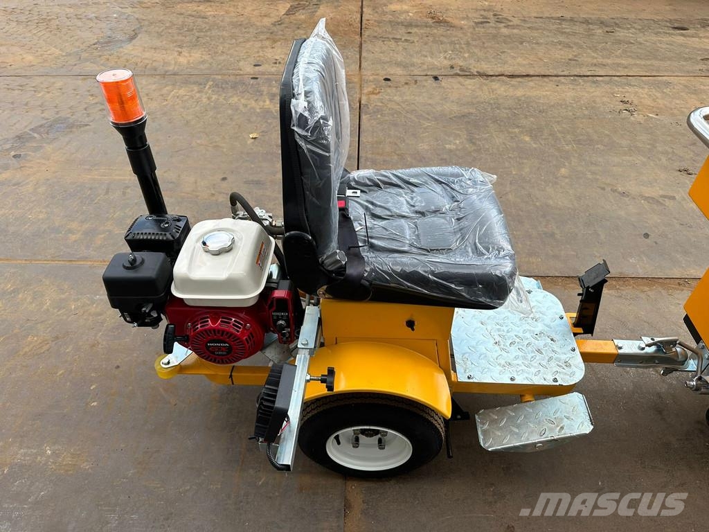 Giga Power 860 Road Marking Machine Автомобілі