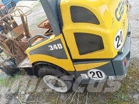 Gehl AL 340 2012r parts Koparko-ładowarki