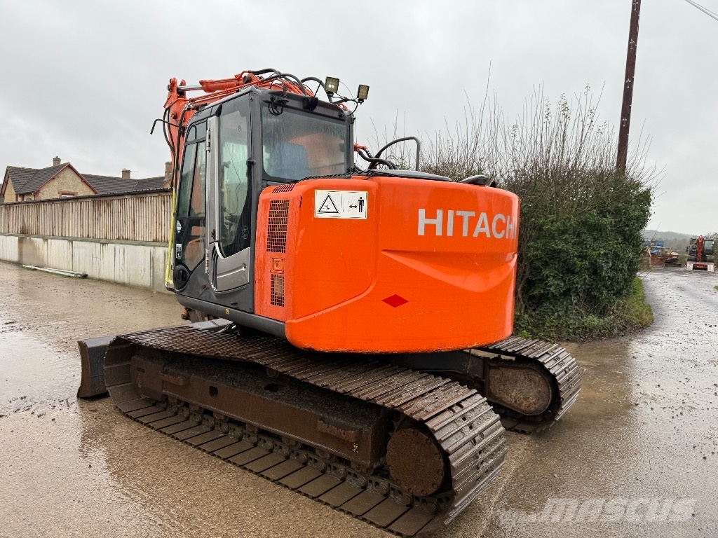 Hitachi ZX 135 US BL-3, 2008, Reino Unido - Mascus escavadoras