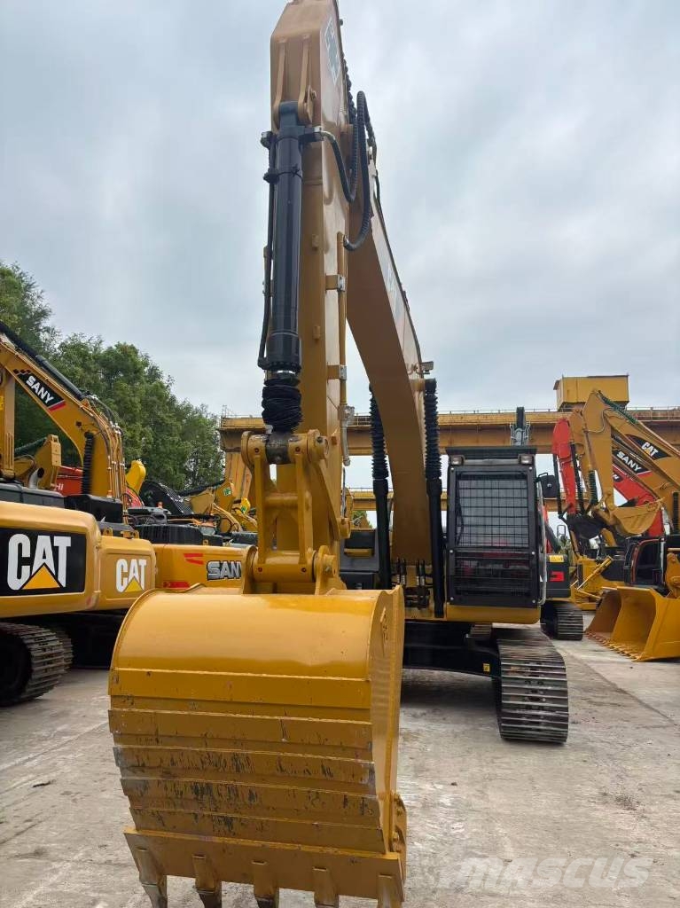 CAT 323 D Rupsgraafmachines