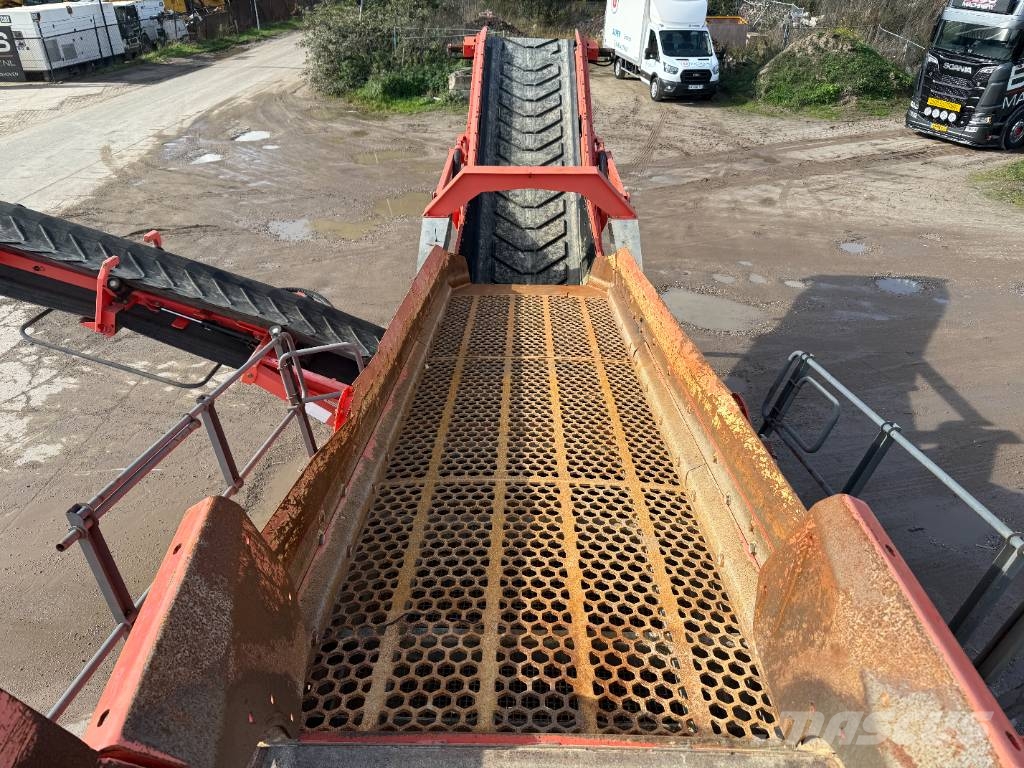 Sankvik QE340 - Caterpillar Engine / 2 Side Conveyors Vagli mobili