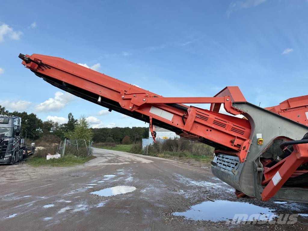 Sankvik QE340 - Caterpillar Engine / 2 Side Conveyors Vagli mobili