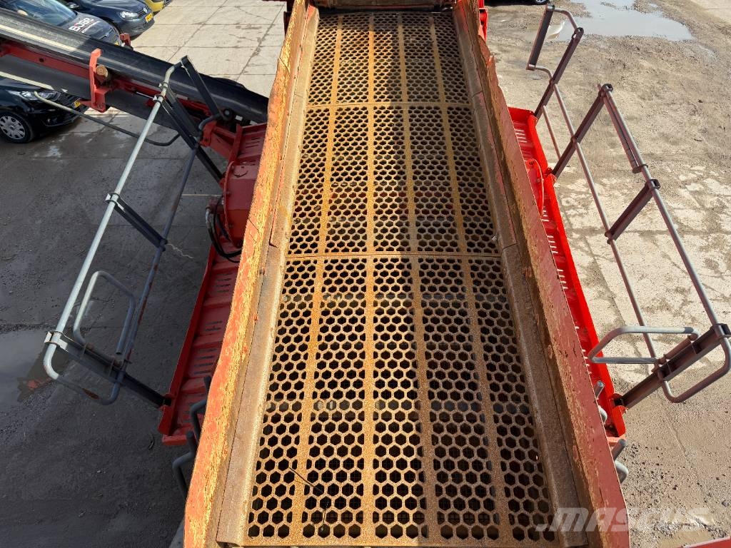 Sankvik QE340 - Caterpillar Engine / 2 Side Conveyors Vagli mobili
