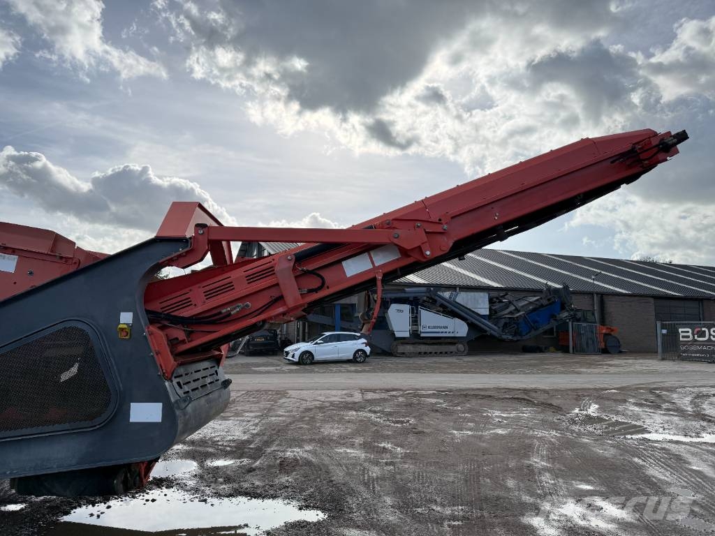 Sankvik QE340 - Caterpillar Engine / 2 Side Conveyors Vagli mobili