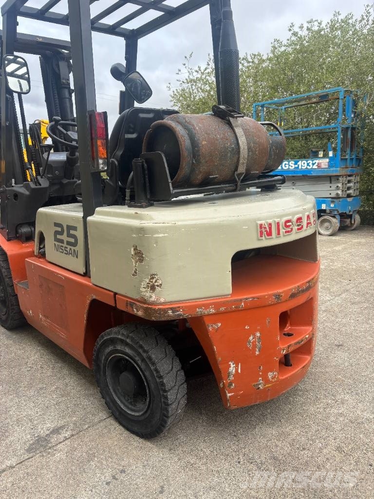Nissan Gas powered LPG forklifts