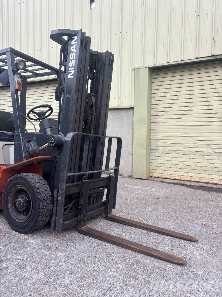 Nissan Gas powered LPG forklifts