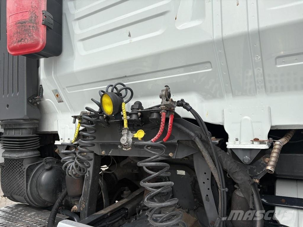 Iveco Stralis 420 + HYDRAULIC + EURO 6 + MOT 15-10-2026 Ťahače