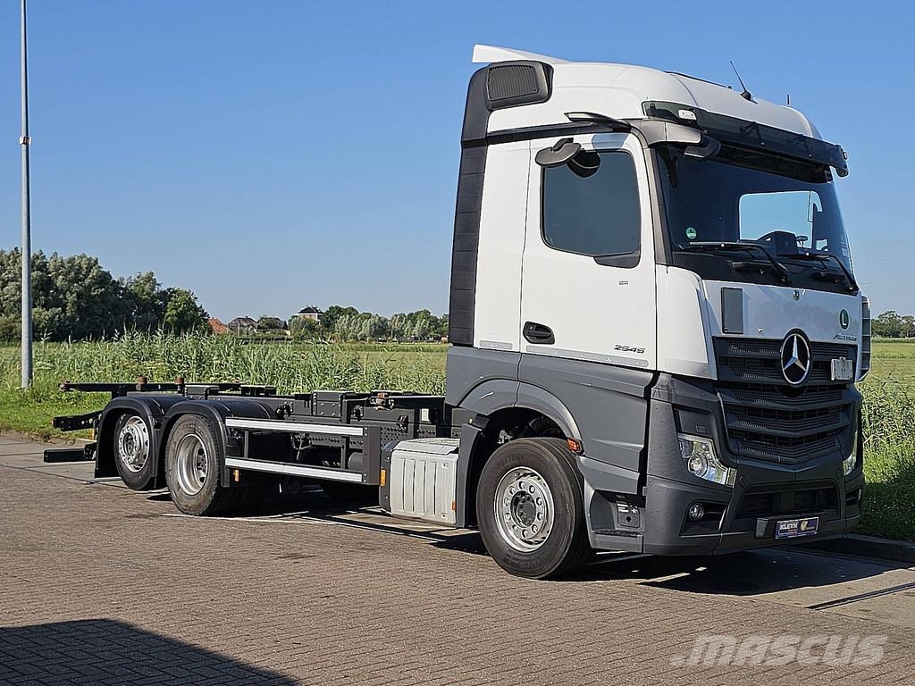 Mercedes-Benz ACTROS 2545 6X2 OILRETARDER Caminhões desmontáveis