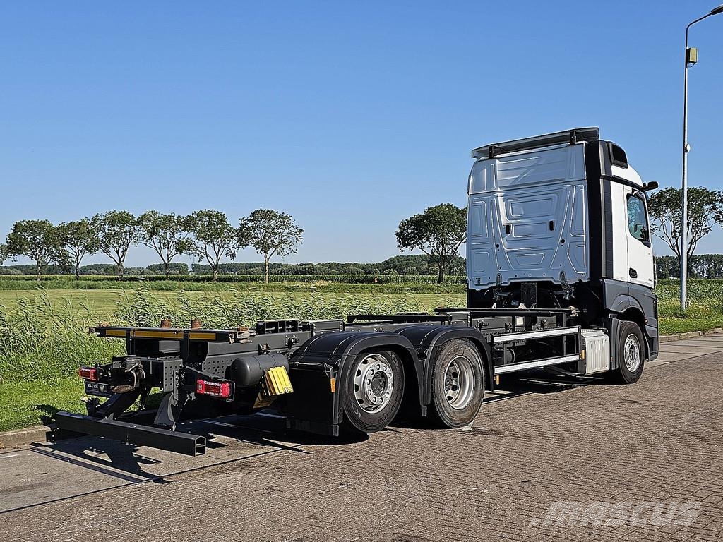 Mercedes-Benz ACTROS 2545 6X2 OILRETARDER Caminhões desmontáveis