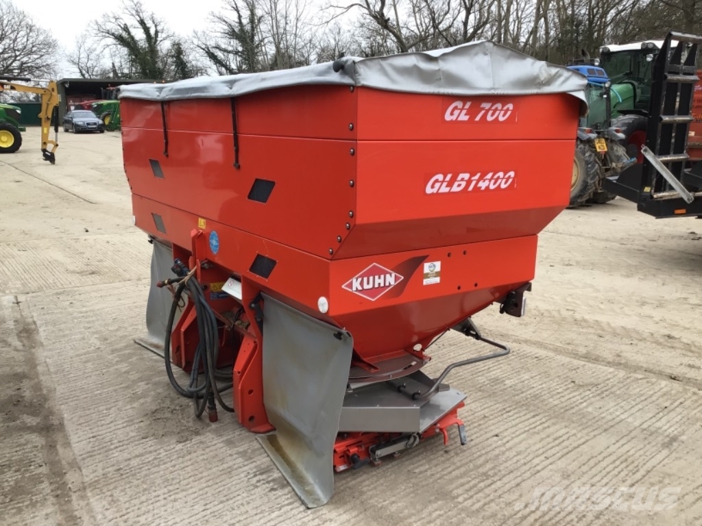 Kuhn Axera 1102 H-EMC Розсіювач мінеральних добрив