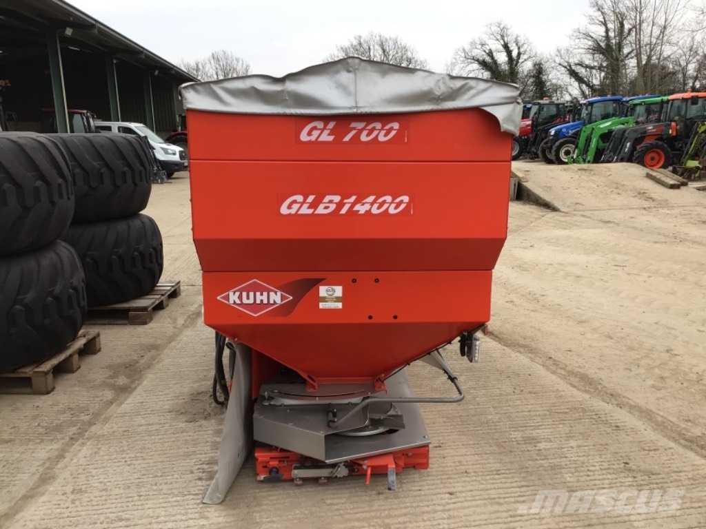 Kuhn Axera 1102 H-EMC Розсіювач мінеральних добрив