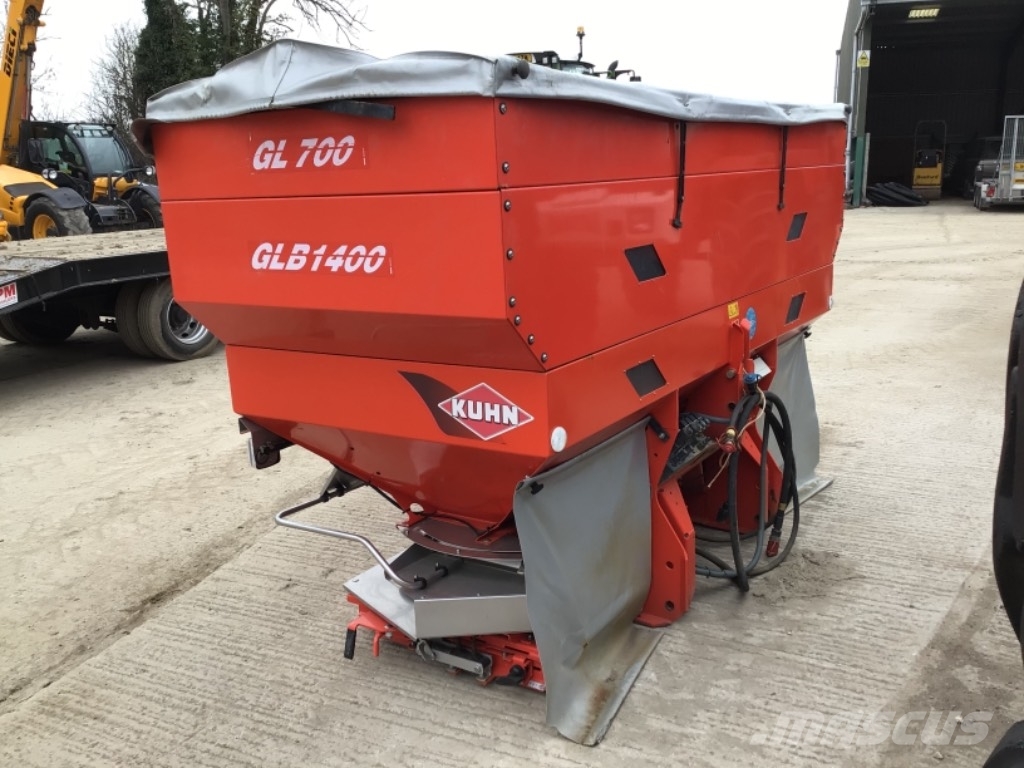Kuhn Axera 1102 H-EMC Розсіювач мінеральних добрив