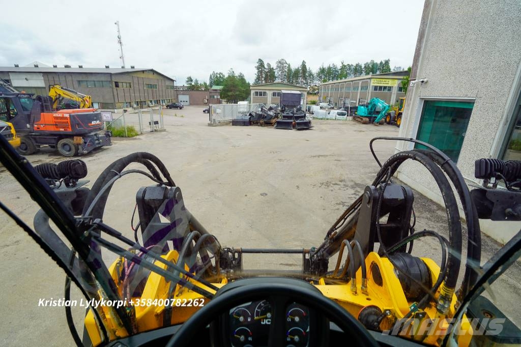 JCB 437HT VÄHÄN AJETTU, EI DPF/UREA لوادر بعجل