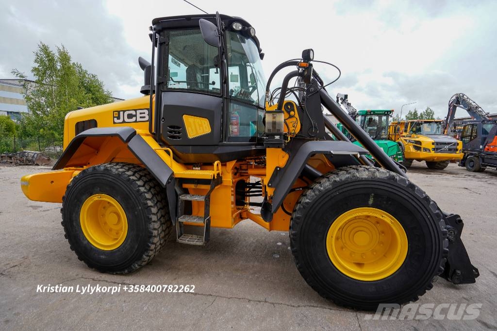 JCB 437HT VÄHÄN AJETTU, EI DPF/UREA لوادر بعجل