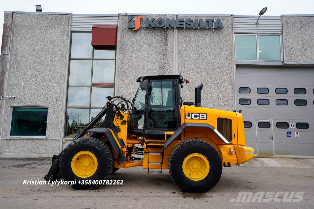 JCB 437HT VÄHÄN AJETTU, EI DPF/UREA لوادر بعجل