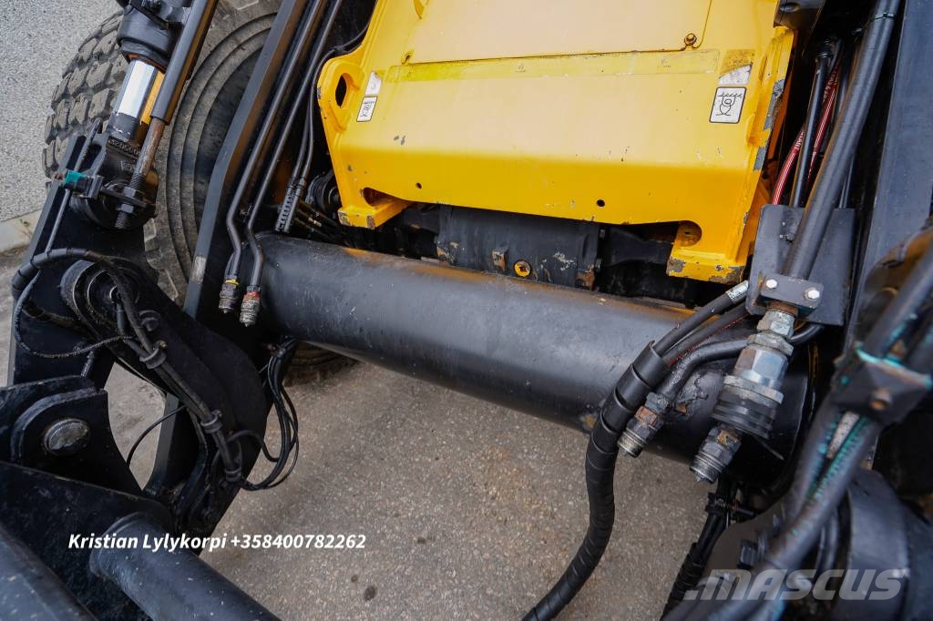 JCB 437HT VÄHÄN AJETTU, EI DPF/UREA لوادر بعجل