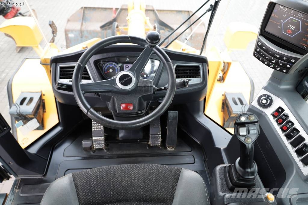 Hyundai HL 960 Фронтальні навантажувачі