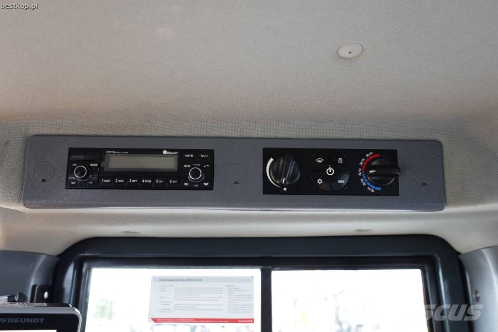 Hyundai HL 960 Фронтальні навантажувачі