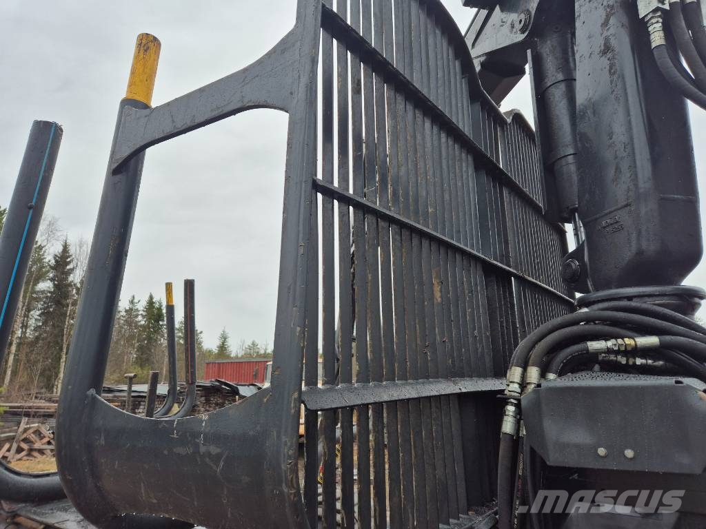 Ponsse GAZELLE 8W Vyvážecí traktory