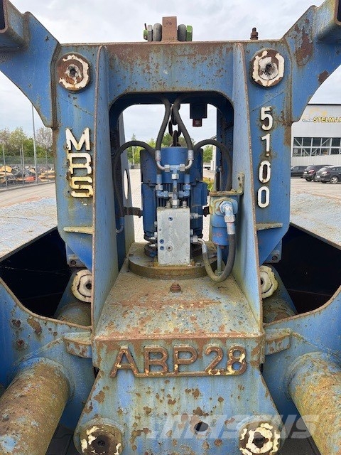 Liebherr MRS Greifer 5,6M3 خطاطيف