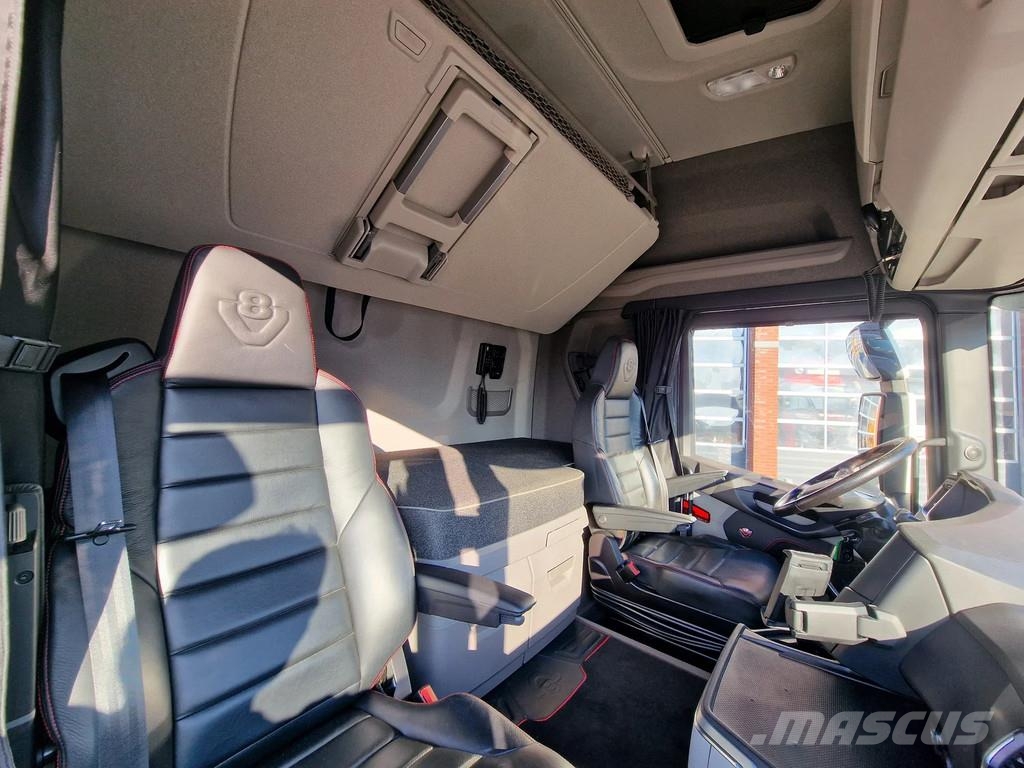 Scania R660 V8 NGS Highline 6x2 - Retarder - Full air - 2 Trekkers
