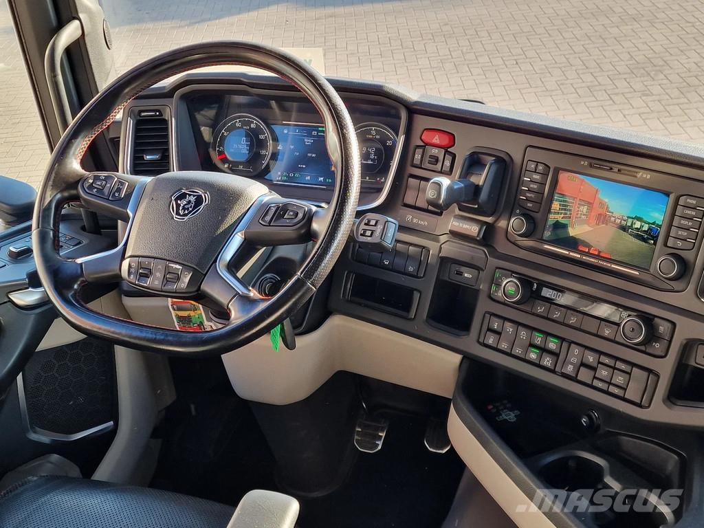 Scania R660 V8 NGS Highline 6x2 - Retarder - Full air - 2 Trekkers