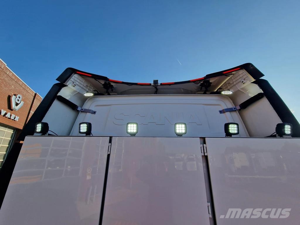 Scania R660 V8 NGS Highline 6x2 - Retarder - Full air - 2 Trekkers