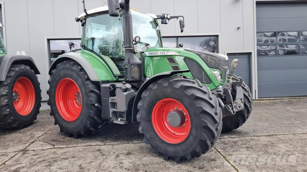 Fendt 722 Profi Plus الجرارات