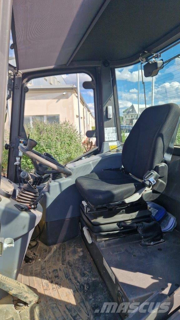 Mecalac AX 850 Utovarivači na točkove