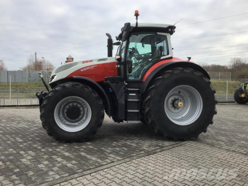 Terrus 6300 CVT 曳引機