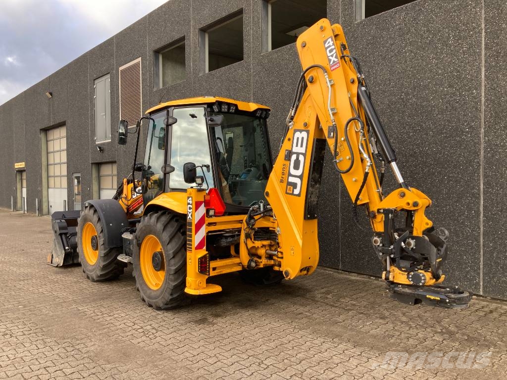 JCB 4 CX Pro Buldoexcavatoare