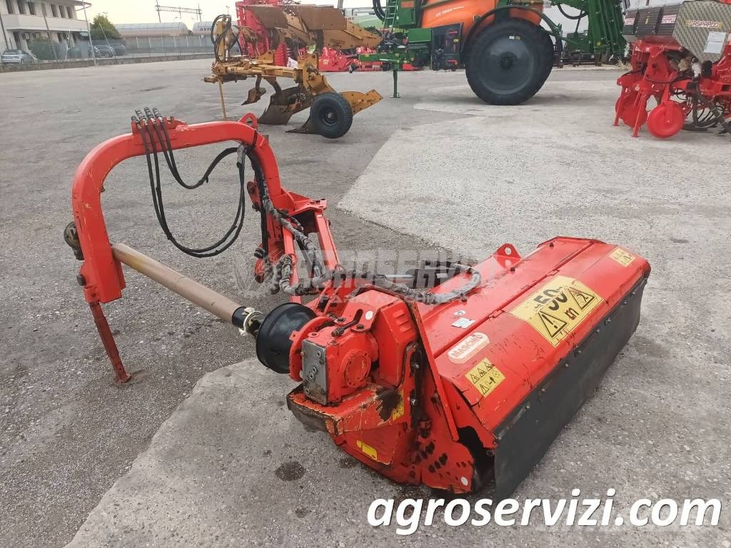 Maschio TRINCIA LATERALE MASCHIO GIRAFFA 160 (ANNO 2009) جزازات