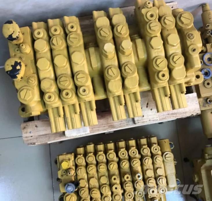 CAT E305.5 E306 E307 Hydraulic Control Valve Hydraulika