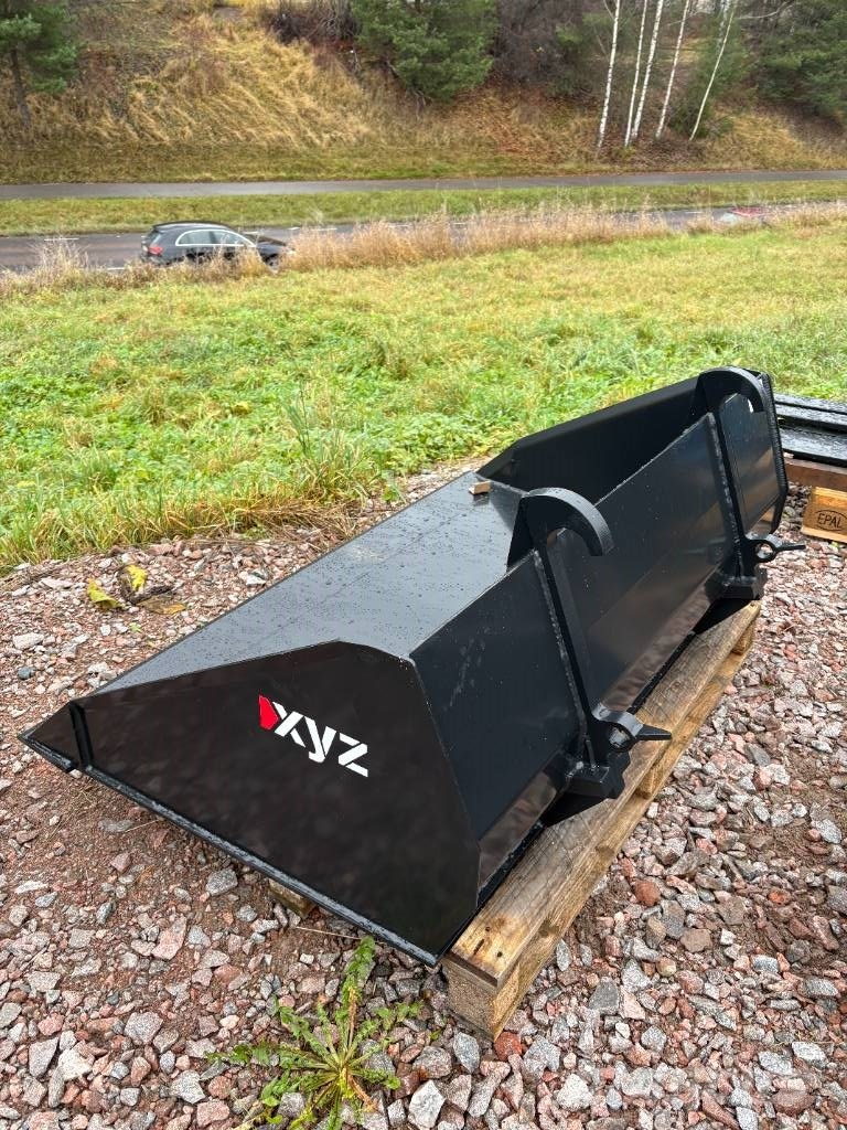 XYZ Planeringsskopa 1500 Trima/SMS Pomožni stroji
