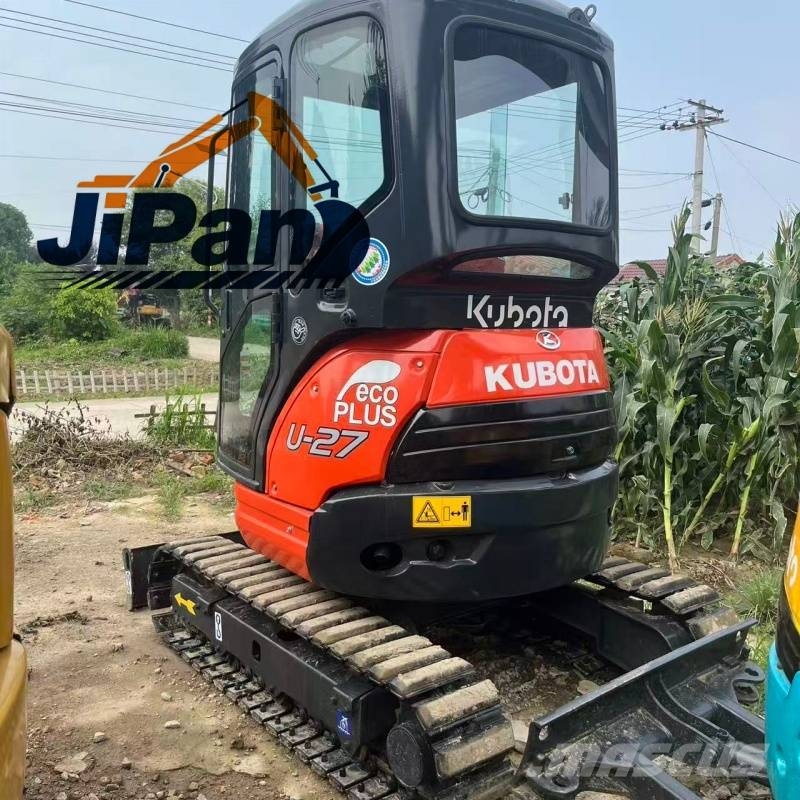 Kubota U 27 小型挖土機/掘鑿機<7t(小型挖掘機)