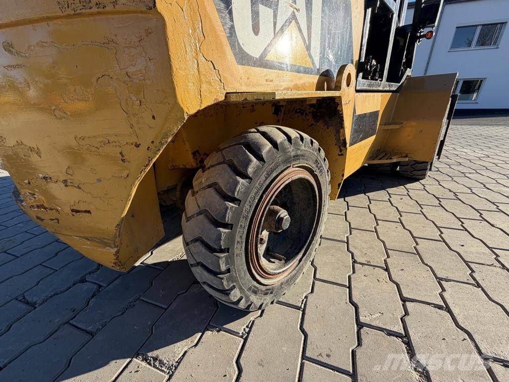 Heden 6450 شاحنات الديزل