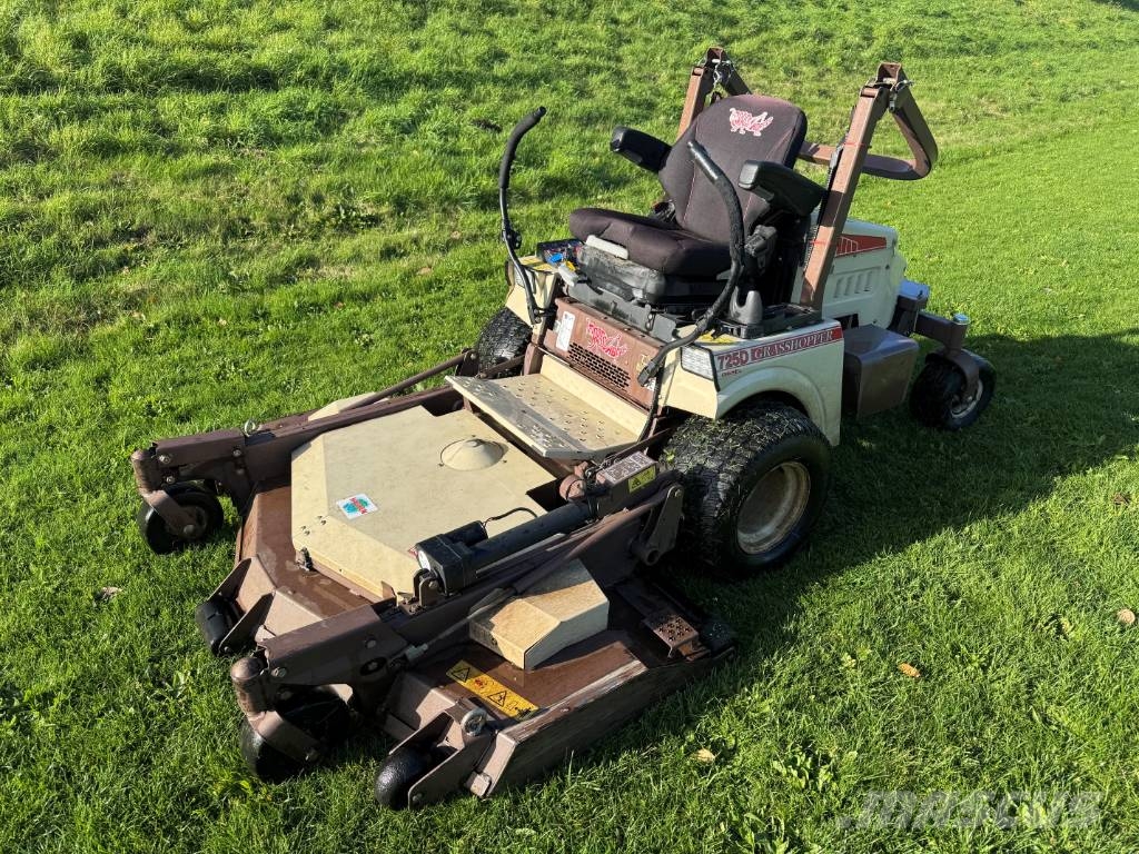 Grasshopper 725D m/ 61 " klippebord Nulla fordulósugarú fűnyírók