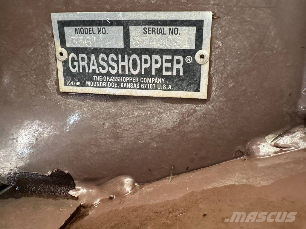 Grasshopper 725D m/ 61 " klippebord Nulla fordulósugarú fűnyírók