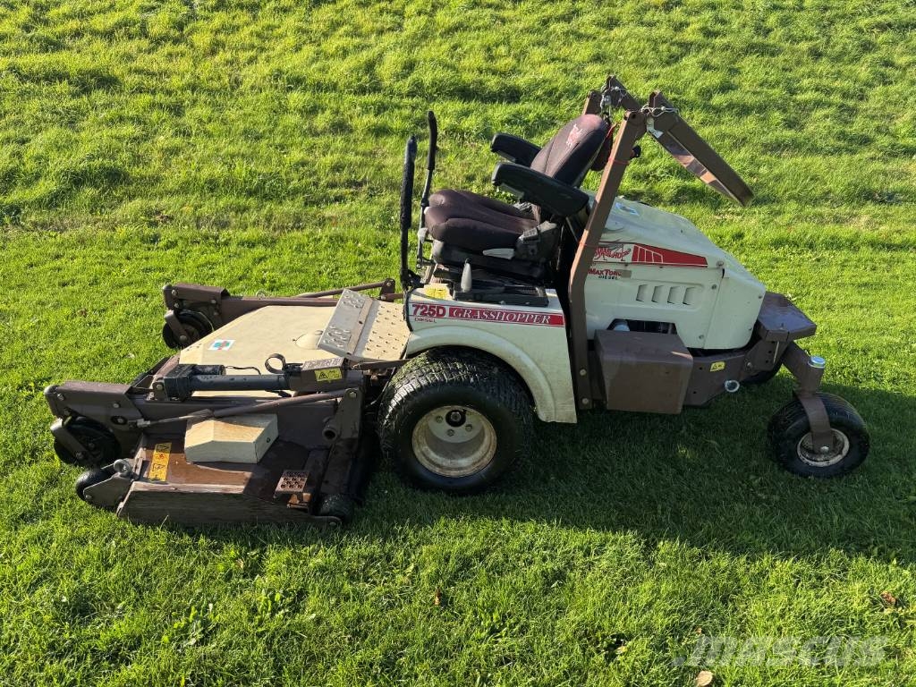 Grasshopper 725D m/ 61 " klippebord Nulla fordulósugarú fűnyírók